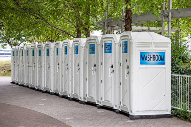 Best Porta potty rental near me  in Many, LA
